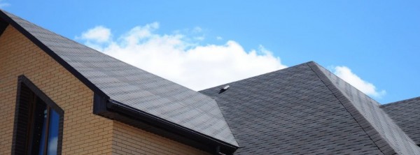 屋根塗装の最適な時期とは？サムネイル